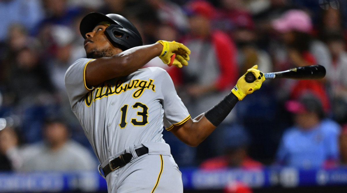 Pittsburgh Pirates third baseman Ke'Bryan Hayes (13)